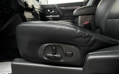 Mitsubishi Pajero IV, 2014 год, 2 495 000 рублей, 17 фотография