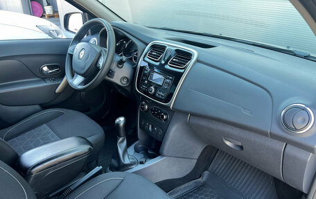 Renault Sandero II рестайлинг, 2017 год, 998 000 рублей, 8 фотография