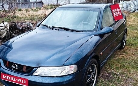 Opel Vectra B рестайлинг, 2001 год, 180 000 рублей, 1 фотография