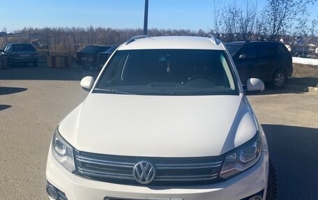Volkswagen Tiguan I, 2012 год, 1 350 000 рублей, 1 фотография