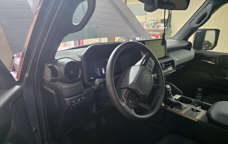 Toyota Land Cruiser Prado, 2024 год, 10 500 000 рублей, 1 фотография