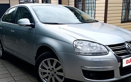 Volkswagen Jetta VI, 2006 год, 800 000 рублей, 1 фотография