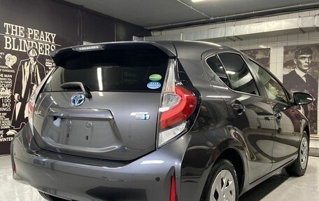 Toyota Aqua I, 2018 год, 1 050 000 рублей, 18 фотография