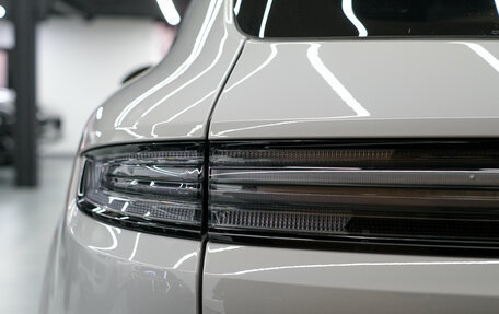 Porsche Cayenne III, 2025 год, 26 732 500 рублей, 9 фотография