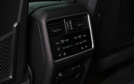 Porsche Cayenne III, 2025 год, 26 732 500 рублей, 27 фотография