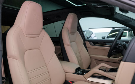 Porsche Cayenne III, 2025 год, 21 922 500 рублей, 2 фотография