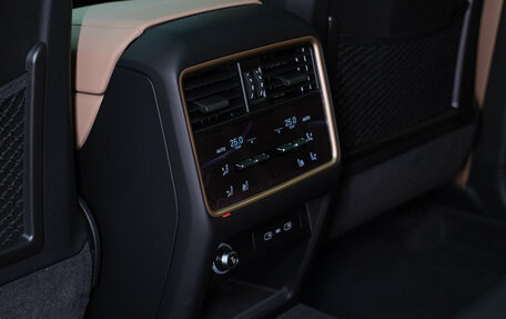 Porsche Cayenne III, 2025 год, 21 922 500 рублей, 7 фотография