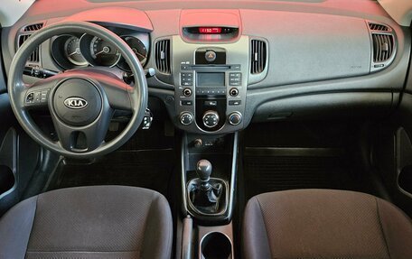 KIA Cerato III, 2010 год, 589 000 рублей, 9 фотография