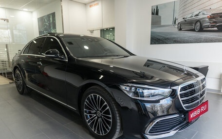 Mercedes-Benz S-Класс, 2024 год, 13 500 000 рублей, 3 фотография