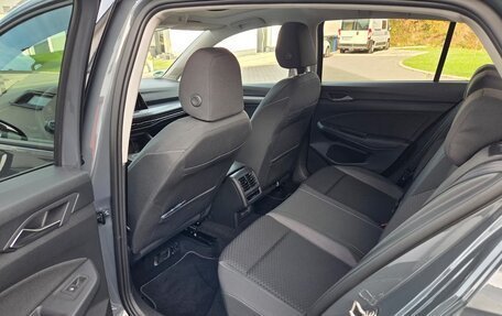 Volkswagen Golf VIII, 2023 год, 2 809 000 рублей, 7 фотография