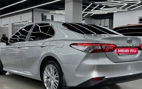 Toyota Camry, 2021 год, 2 950 000 рублей, 7 фотография