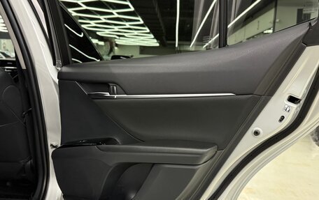 Toyota Camry, 2021 год, 2 950 000 рублей, 12 фотография