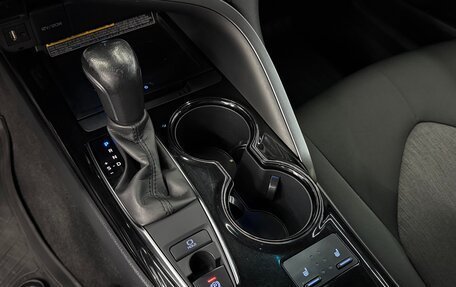 Toyota Camry, 2021 год, 2 950 000 рублей, 21 фотография