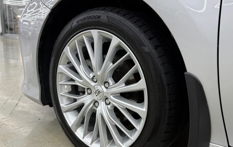Toyota Camry, 2021 год, 2 950 000 рублей, 23 фотография