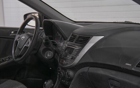 Hyundai Solaris II рестайлинг, 2015 год, 1 372 500 рублей, 12 фотография