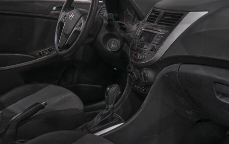 Hyundai Solaris II рестайлинг, 2015 год, 1 372 500 рублей, 13 фотография