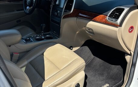 Jeep Grand Cherokee, 2012 год, 1 980 000 рублей, 10 фотография