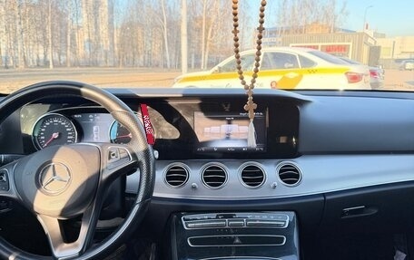 Mercedes-Benz E-Класс, 2018 год, 2 890 000 рублей, 8 фотография