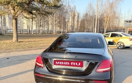 Mercedes-Benz E-Класс, 2018 год, 2 890 000 рублей, 16 фотография
