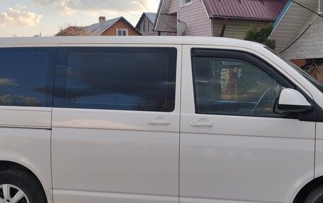 Volkswagen Caravelle T5, 2012 год, 1 450 000 рублей, 2 фотография