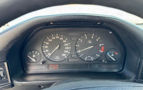 BMW 5 серия, 1991 год, 310 000 рублей, 14 фотография