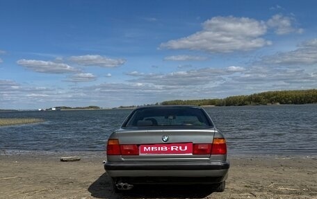 BMW 5 серия, 1991 год, 310 000 рублей, 9 фотография
