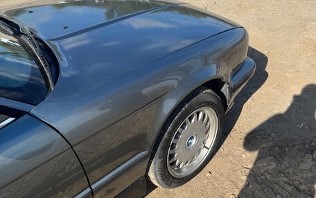 BMW 5 серия, 1991 год, 310 000 рублей, 24 фотография
