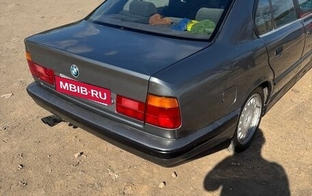 BMW 5 серия, 1991 год, 310 000 рублей, 25 фотография