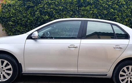 Volkswagen Jetta VI, 2006 год, 800 000 рублей, 2 фотография