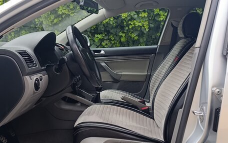 Volkswagen Jetta VI, 2006 год, 800 000 рублей, 9 фотография