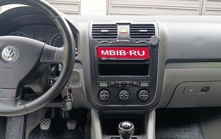 Volkswagen Jetta VI, 2006 год, 800 000 рублей, 12 фотография
