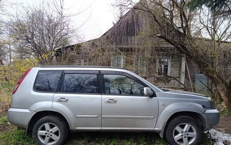 Nissan X-Trail, 2004 год, 400 000 рублей, 2 фотография