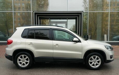 Volkswagen Tiguan I, 2012 год, 989 000 рублей, 4 фотография