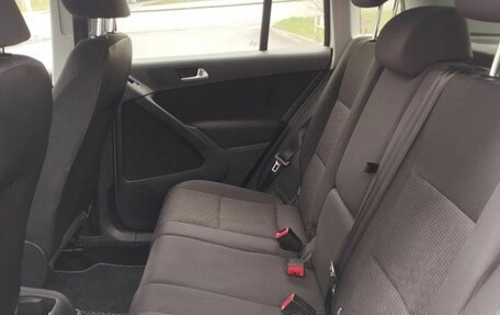 Volkswagen Tiguan I, 2012 год, 989 000 рублей, 24 фотография