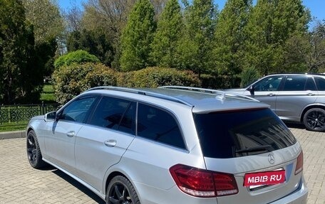 Mercedes-Benz E-Класс, 2013 год, 1 950 000 рублей, 4 фотография