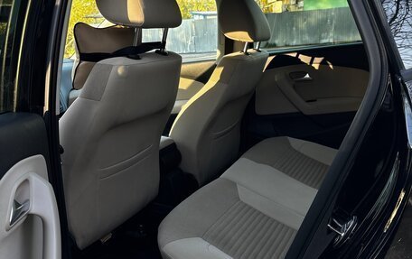 Volkswagen Polo VI (EU Market), 2012 год, 750 000 рублей, 11 фотография