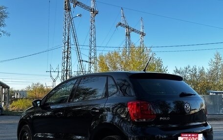 Volkswagen Polo VI (EU Market), 2012 год, 750 000 рублей, 2 фотография