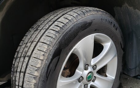Skoda Yeti I рестайлинг, 2012 год, 870 000 рублей, 15 фотография