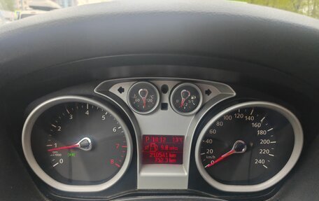 Ford Focus II рестайлинг, 2011 год, 489 000 рублей, 4 фотография