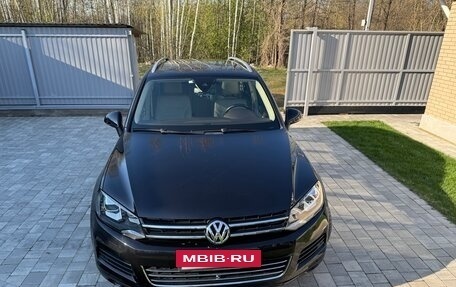 Volkswagen Touareg III, 2012 год, 2 250 000 рублей, 3 фотография