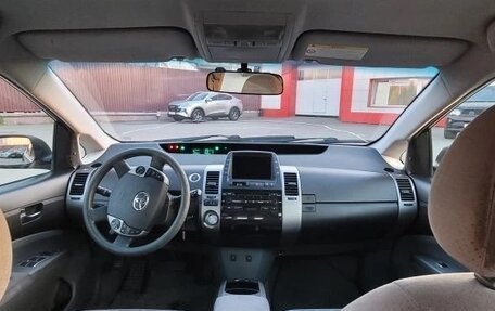 Toyota Prius, 2005 год, 489 000 рублей, 12 фотография