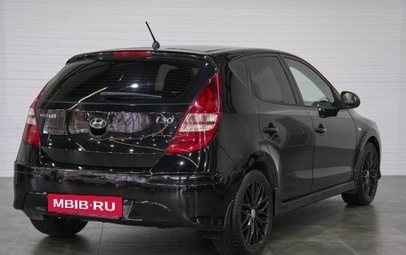 Hyundai i30 I, 2011 год, 750 000 рублей, 6 фотография
