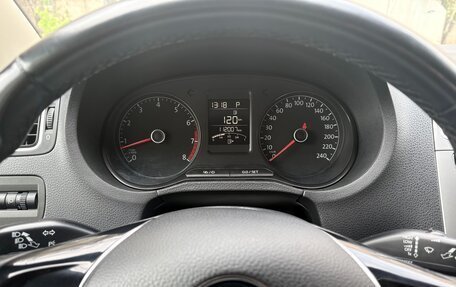 Volkswagen Polo VI (EU Market), 2015 год, 1 150 000 рублей, 2 фотография