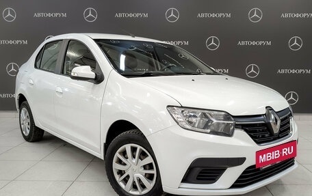 Renault Logan II, 2022 год, 1 050 000 рублей, 3 фотография