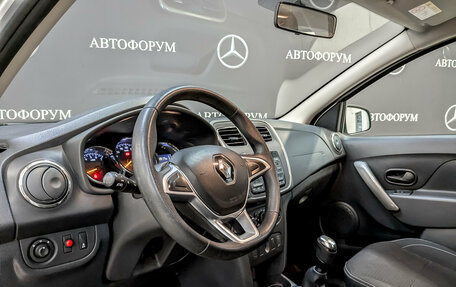 Renault Logan II, 2022 год, 1 050 000 рублей, 16 фотография