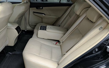 Toyota Camry, 2017 год, 2 320 000 рублей, 18 фотография