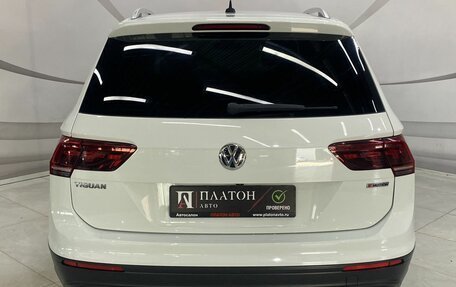 Volkswagen Tiguan II, 2019 год, 2 399 000 рублей, 6 фотография