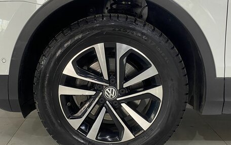 Volkswagen Tiguan II, 2019 год, 2 399 000 рублей, 17 фотография