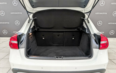 Mercedes-Benz GLA, 2015 год, 2 400 000 рублей, 10 фотография
