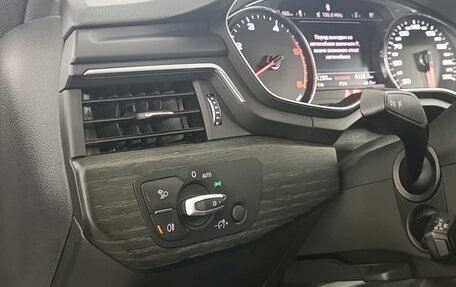 Audi A4, 2019 год, 2 250 000 рублей, 9 фотография